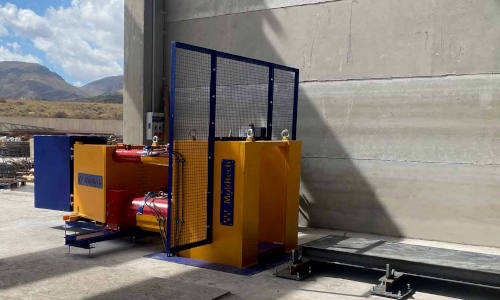 Banco de pretensado de 600 toneladas destinado a la fabricación de vigas de hormigón pretensado